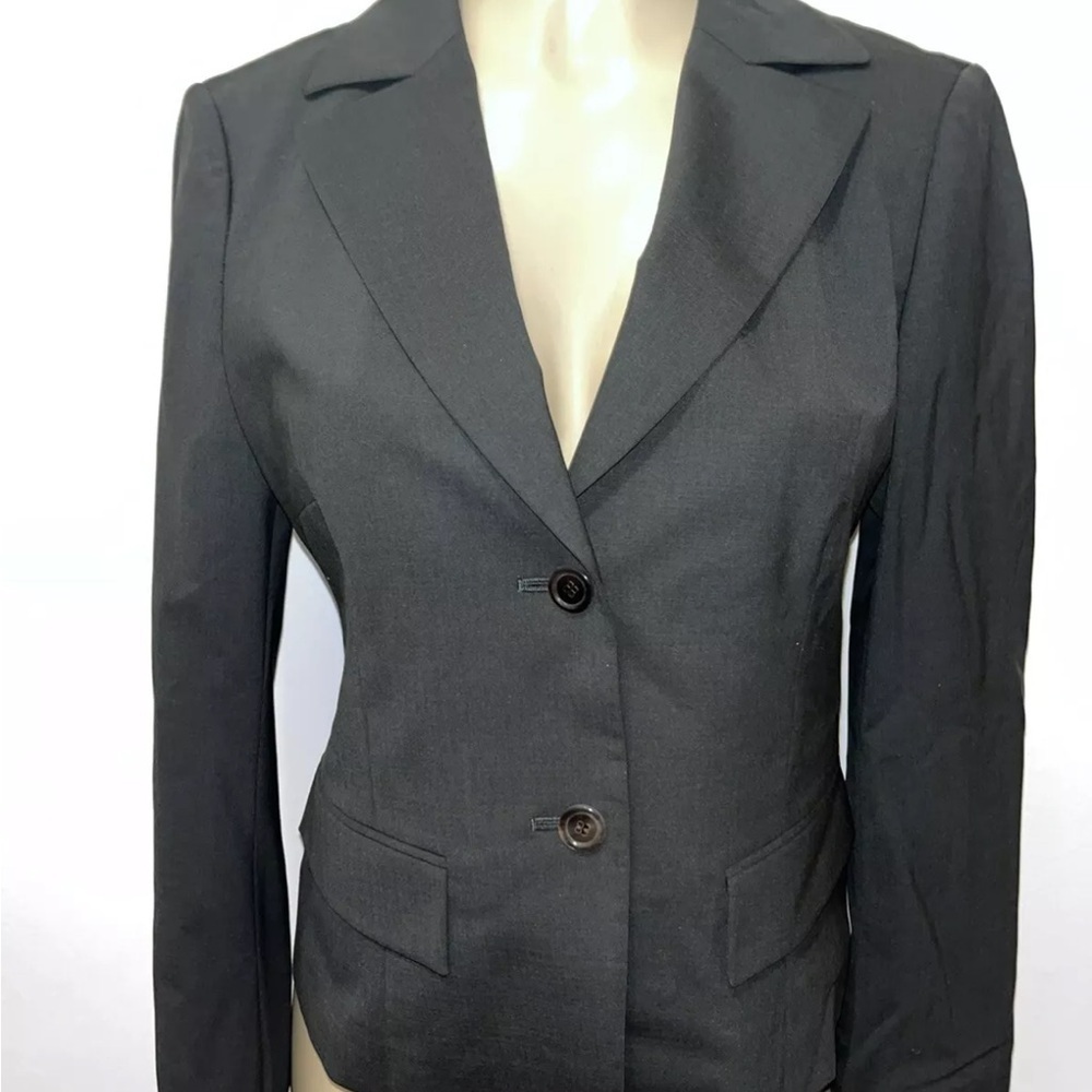 Hugo Boss women’s gray virgin wool business career blazer size 6 classy